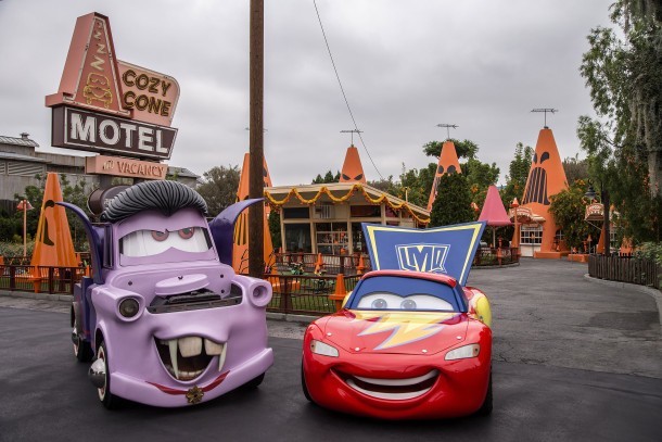 disney halloweentime cars land31 Guide To Halloween Time At Disneyland