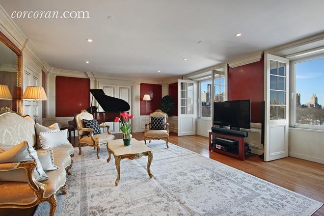 440x660 1 You can own David Bowies New York City condo and play his piano for $6.5 million