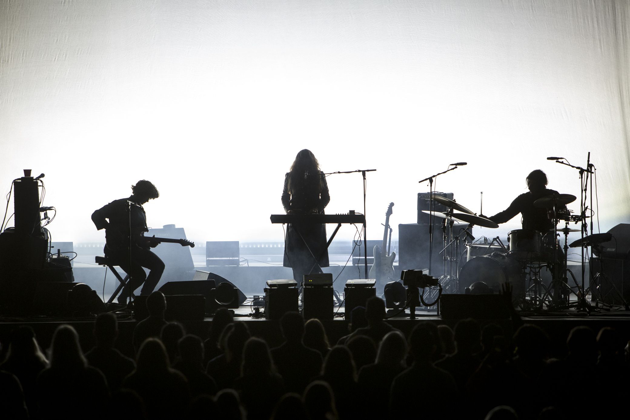 beach house 4 Live Review: Fleet Foxes and Beach House at the Hollywood Bowl (9/23)
