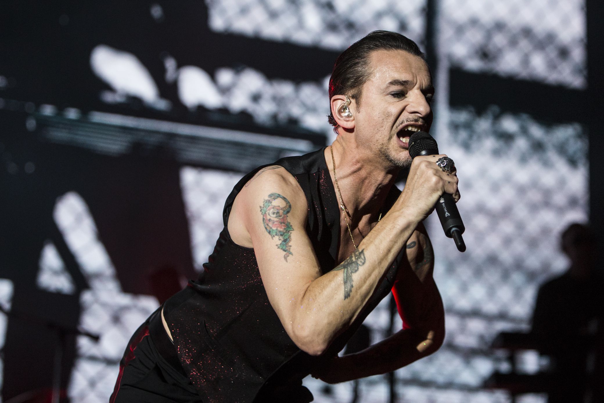 depeche mode 11 Live Review: Depeche Mode at the Hollywood Bowl (10/12)