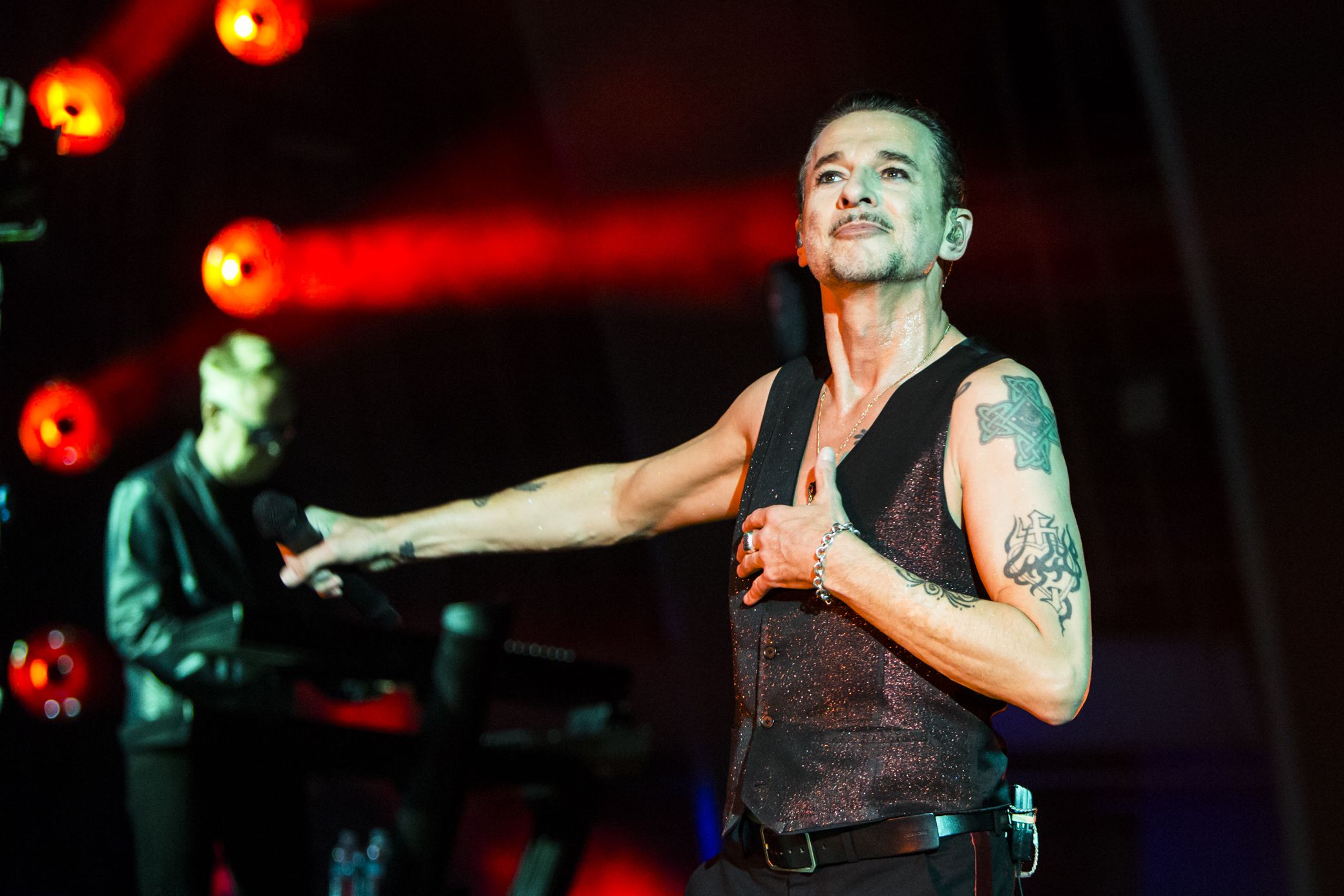 depeche mode 17 Live Review: Depeche Mode at the Hollywood Bowl (10/12)