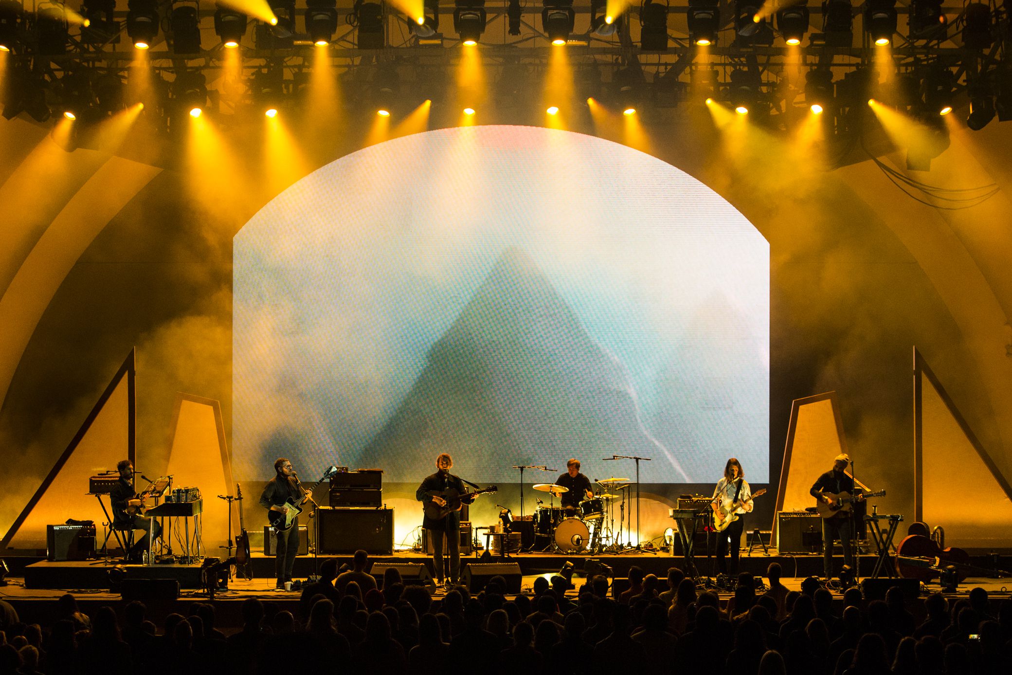 fleet foxes 71 Live Review: Fleet Foxes and Beach House at the Hollywood Bowl (9/23)