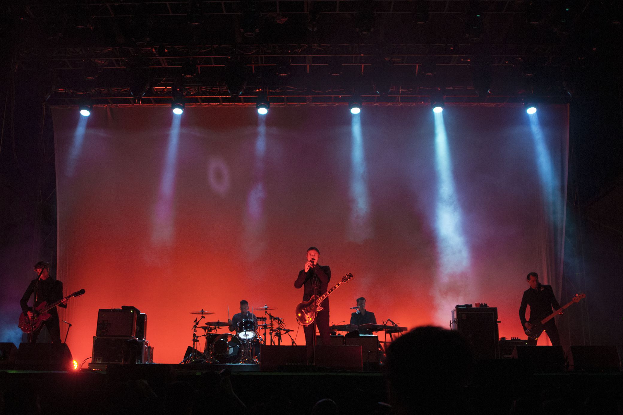 interpol 2 Live Review: Interpols Turn on the Bright Lights Turns 15 in Los Angeles (9/30)