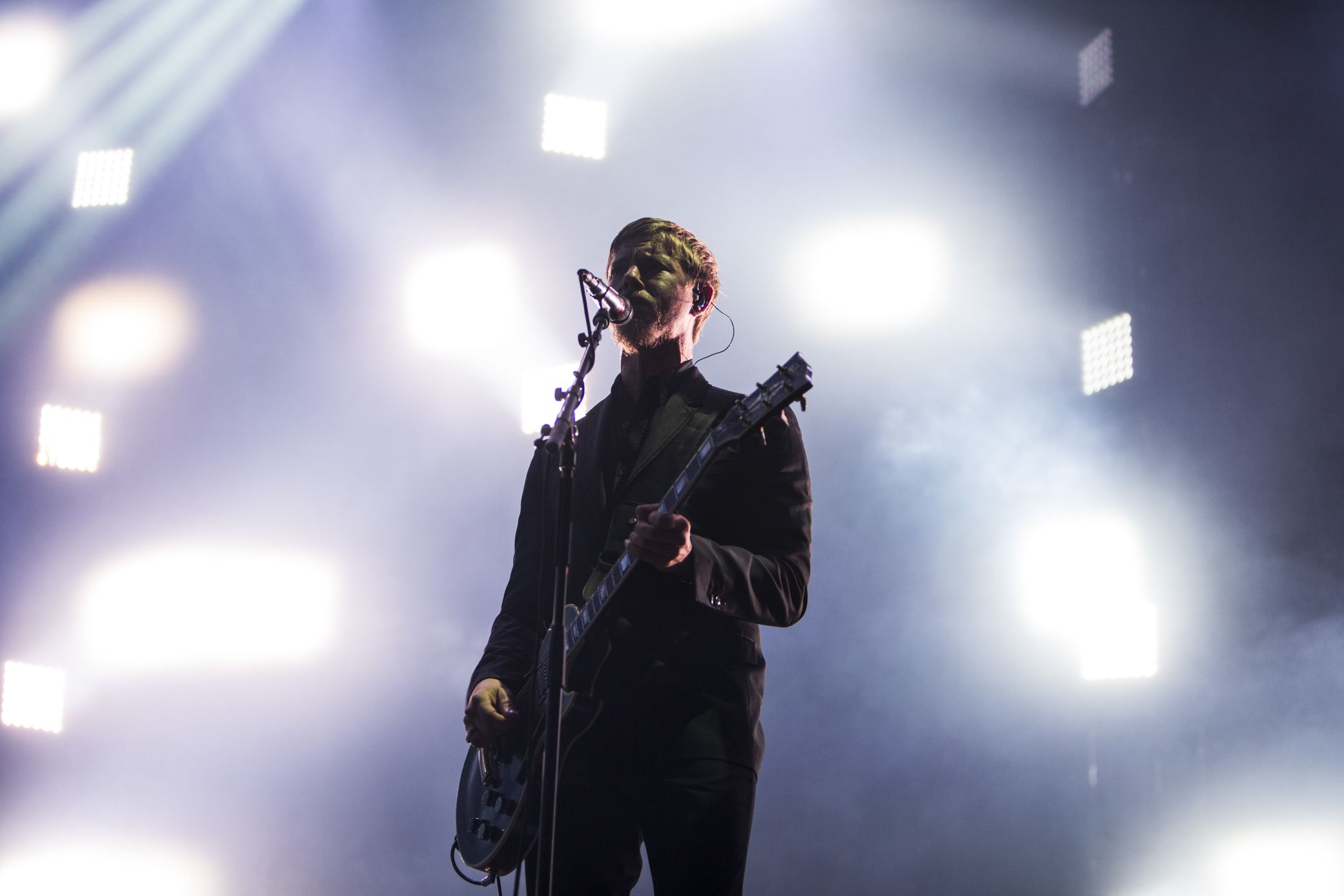 interpol 7 Live Review: Interpols Turn on the Bright Lights Turns 15 in Los Angeles (9/30)