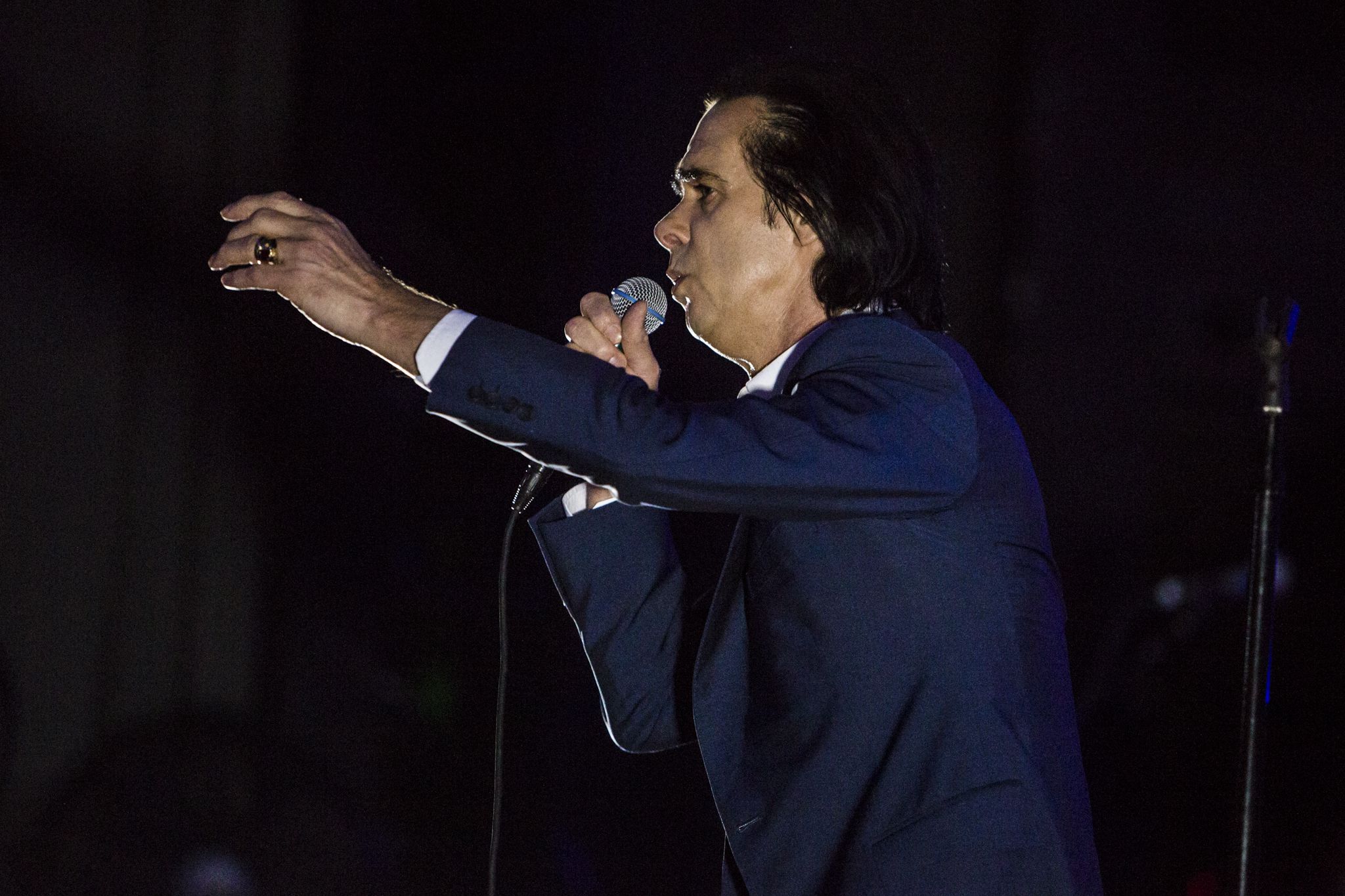 nick cave and the bad seeds 4 Live Review: Nick Cave and the Bad Seeds at LAs Greek Theatre (6/29)