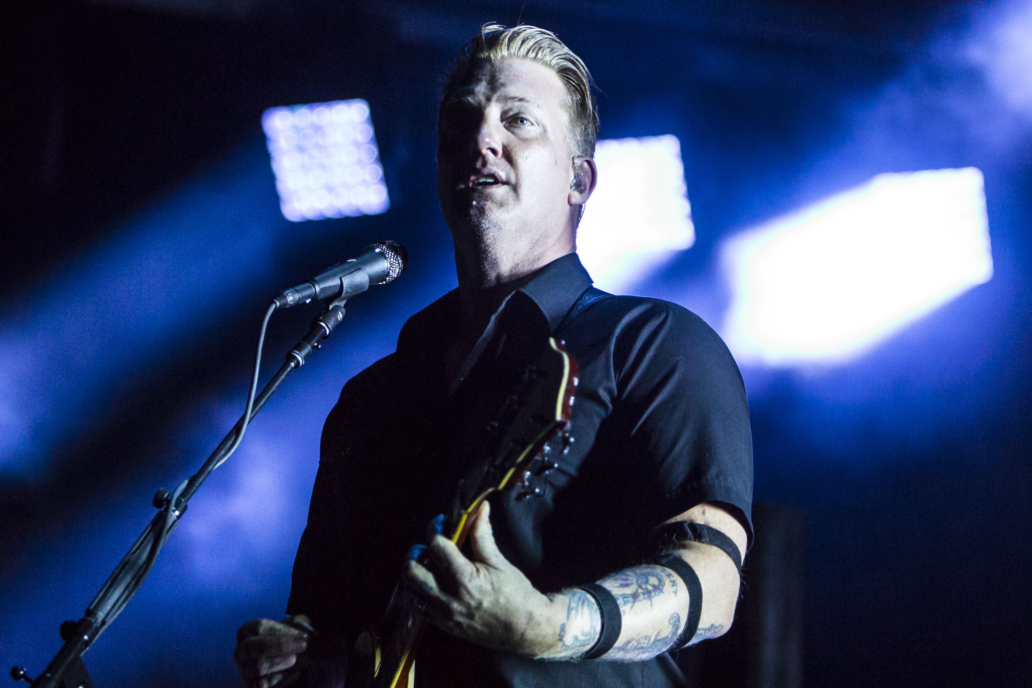 queens of the stone age 7 Cal Jam Offered Everything Youd Want From Dave Grohl