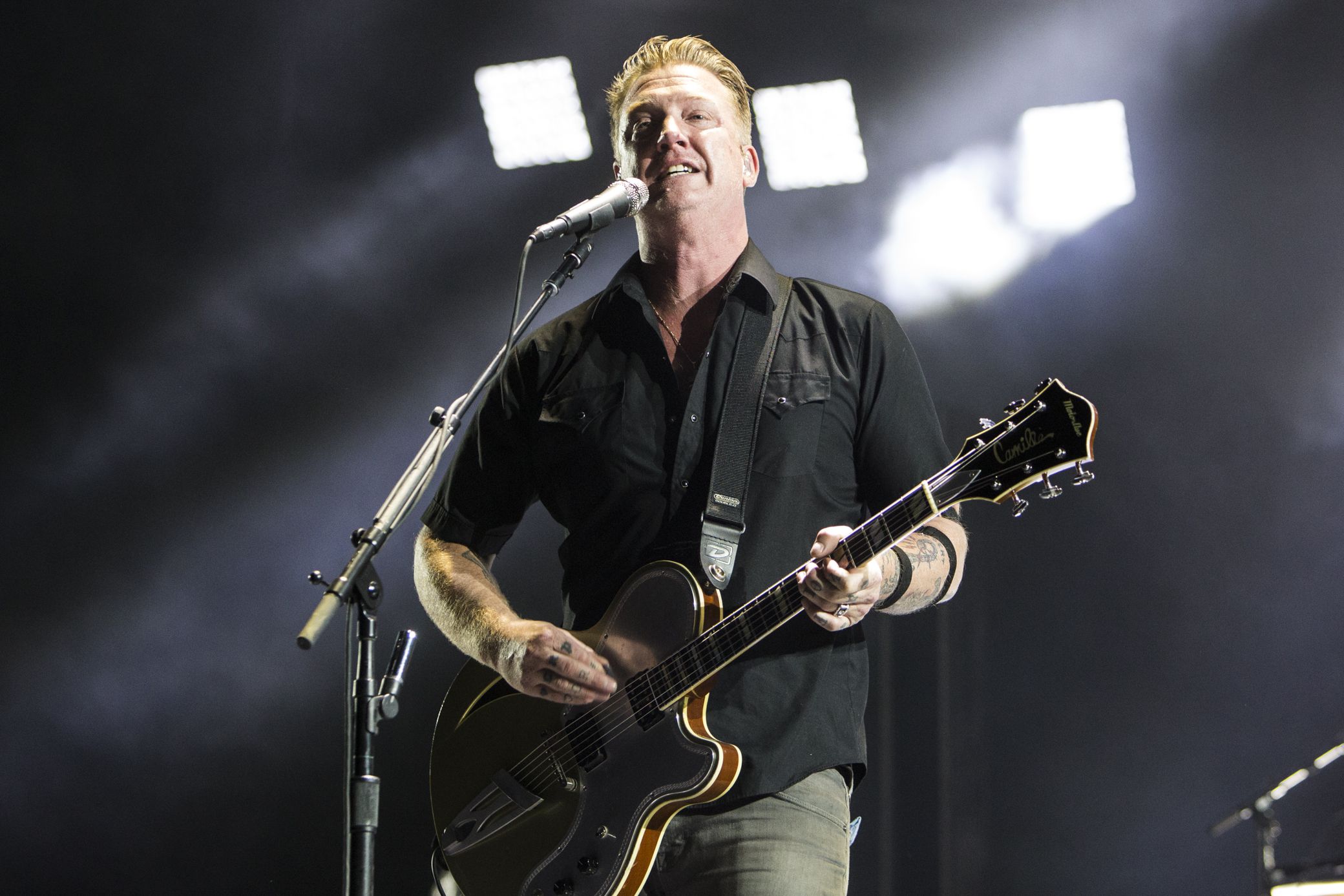 queens of the stone age 8 Cal Jam Offered Everything Youd Want From Dave Grohl