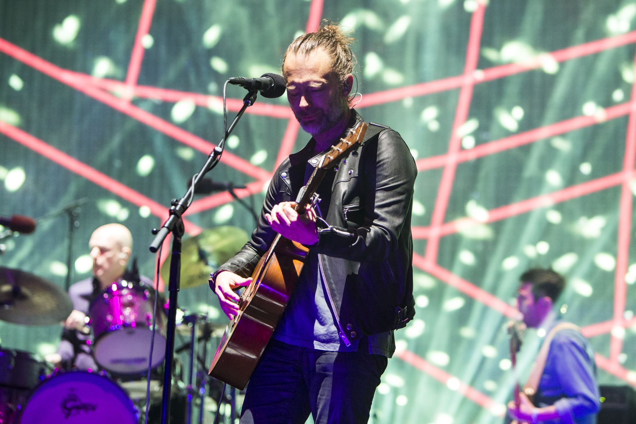 radiohead 5 Coachella Review: Radiohead Triumphs Over Horrific Technical Issues, Plays Creep
