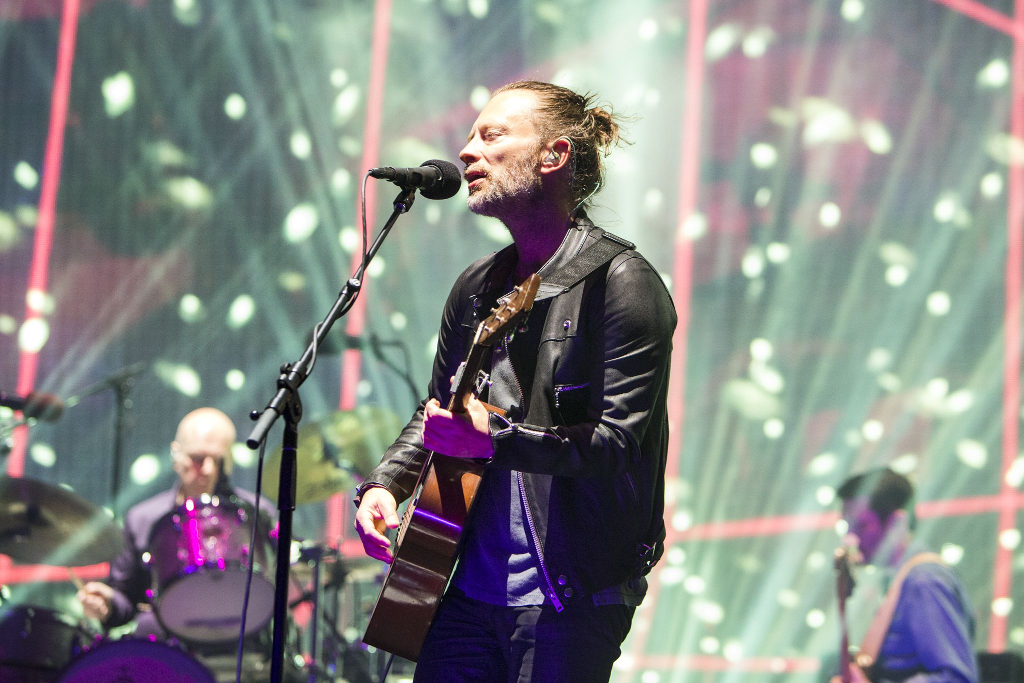 radiohead 6 Coachella Review: Radiohead Triumphs Over Horrific Technical Issues, Plays Creep