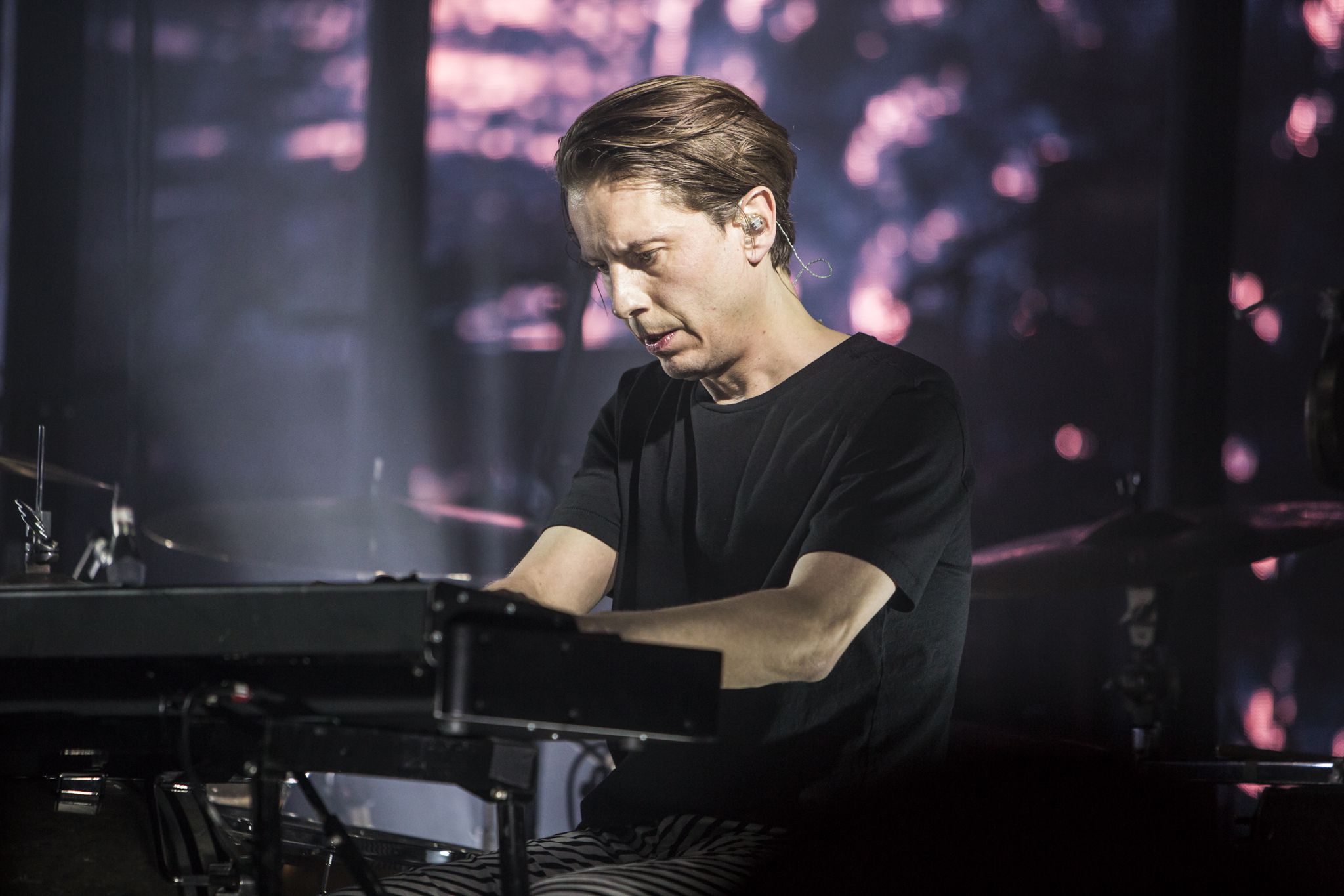 sigur ros 11 Live Review: Sigur Rós at the Fox Theater in Pomona (4/10)