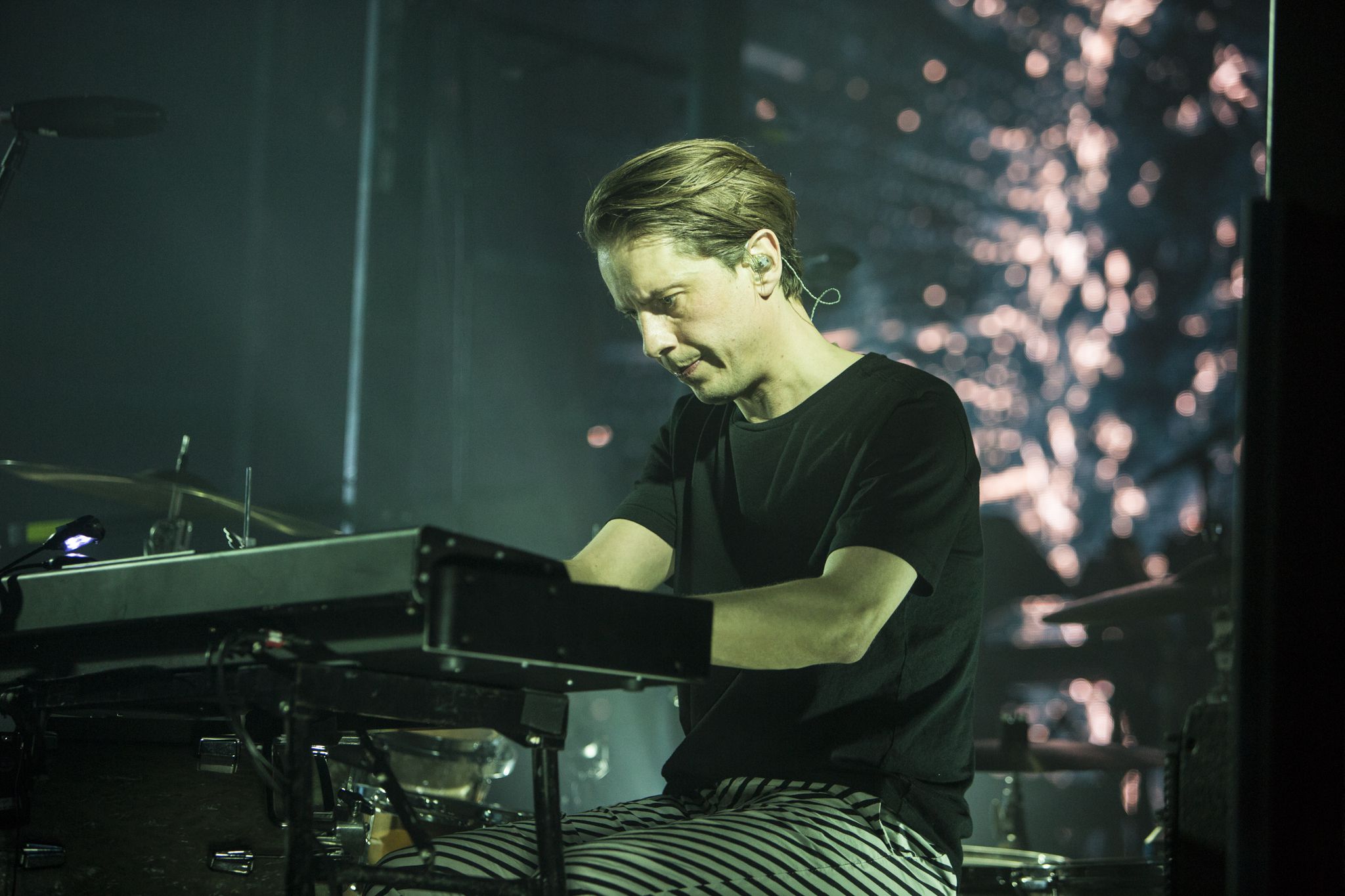 sigur ros 12 Live Review: Sigur Rós at the Fox Theater in Pomona (4/10)