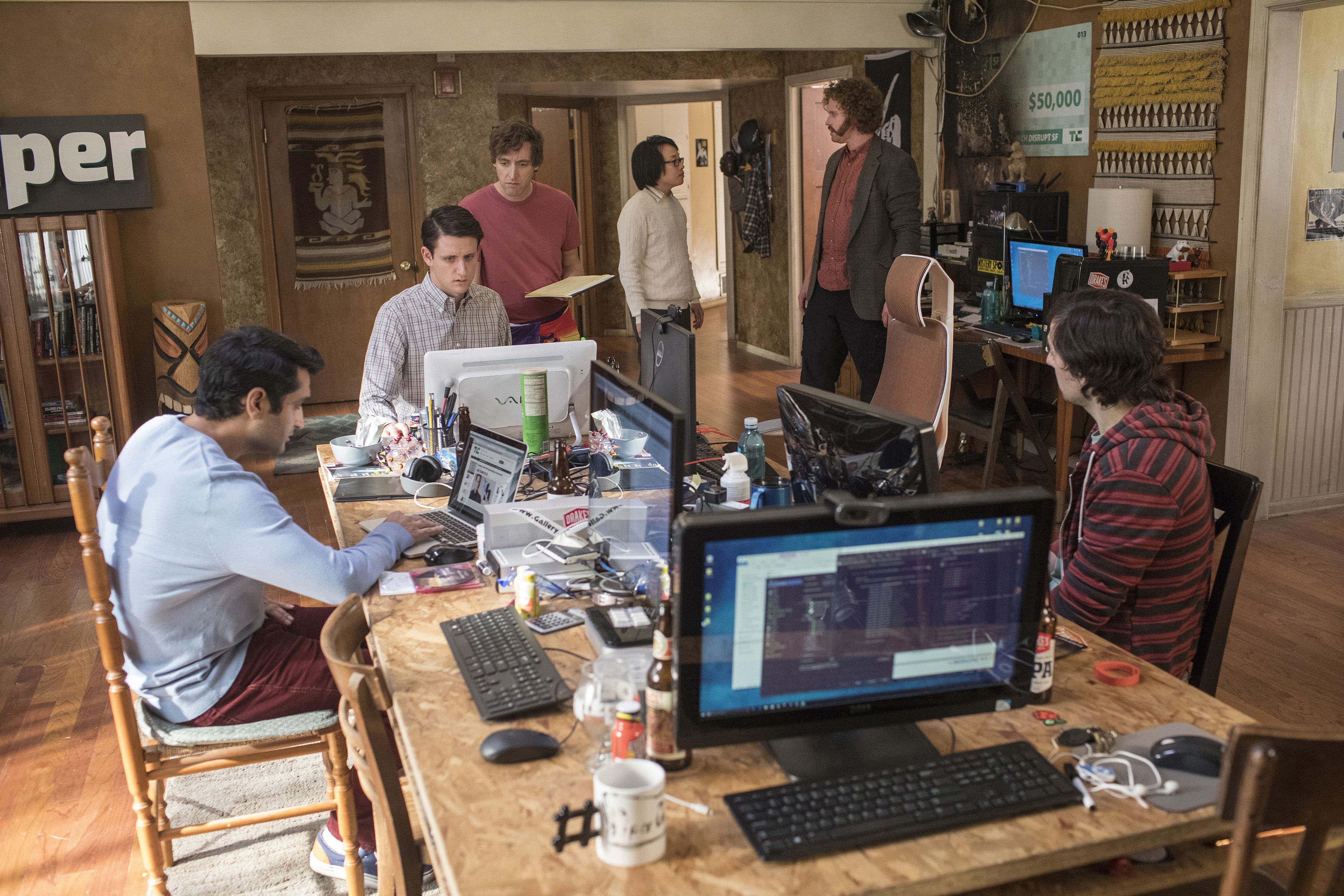 silicon valley 3 Silicon Valley Reboots with Fresh Anxieties and Bigger Laughs